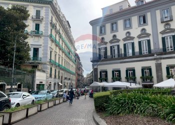 Appartamento Napoli (zona San Ferdinando) - foto 7