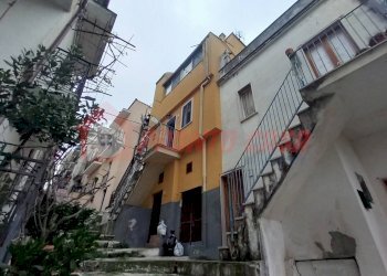 Quadrilocale Via Ventrella, Ischitella - foto 1