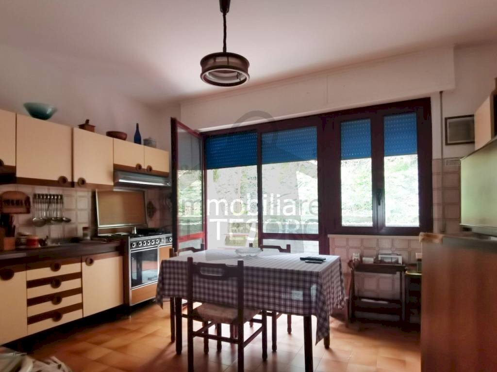 Cucina - Villa a Schiera Borgo Orsini, San Leo - foto 3