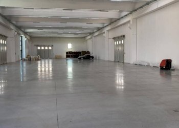 Interno non residenziale - Shed via Giuseppe Mazzini, 18, Trevignano - photo 1