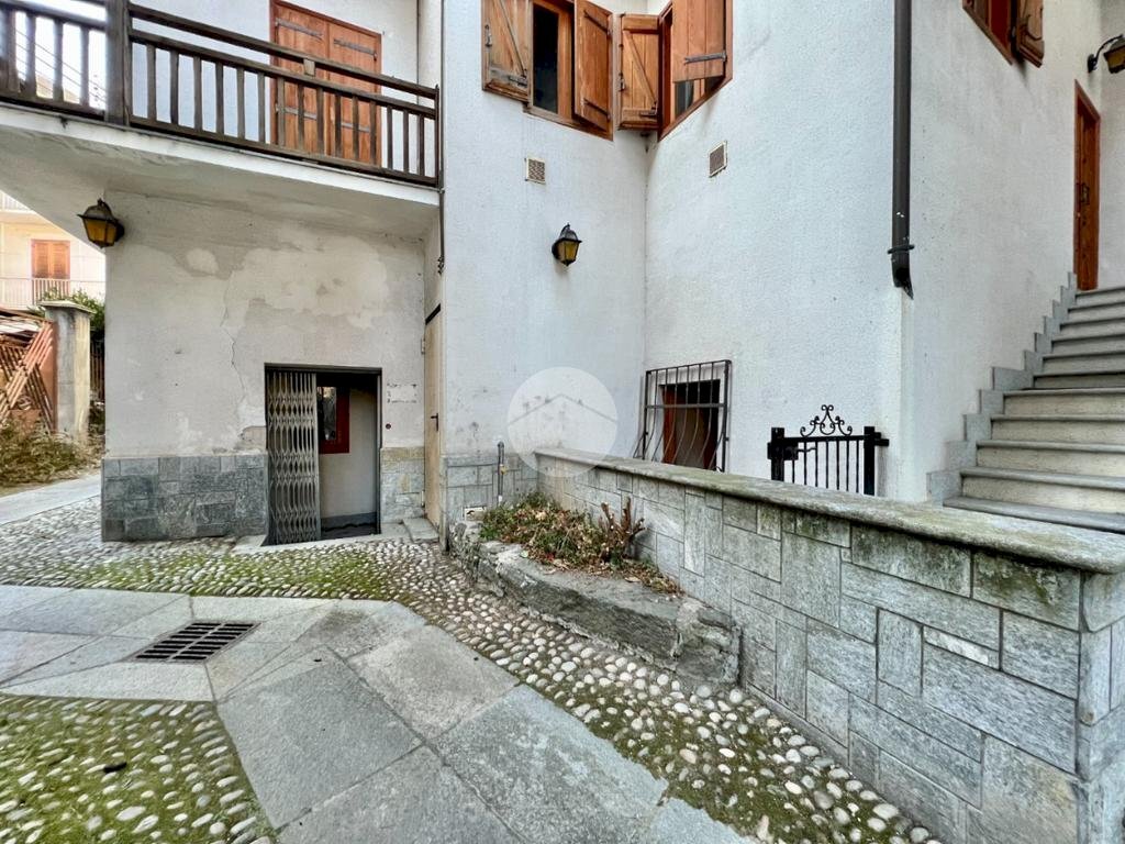 Three-room apartment Piazza luigi cibrario, Viù - photo 2