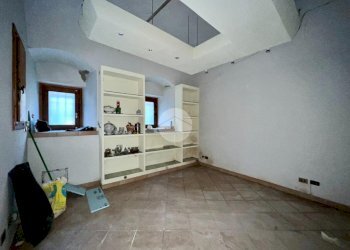 Three-room apartment Piazza luigi cibrario, Viù - photo 4