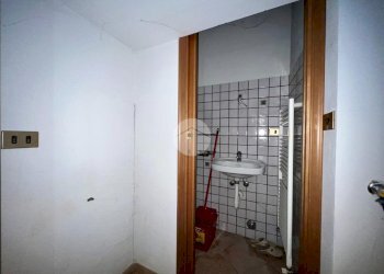 Three-room apartment Piazza luigi cibrario, Viù - photo 8