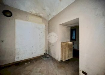 Three-room apartment Piazza luigi cibrario, Viù - photo 12