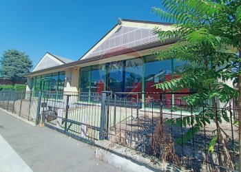 Commercial Premises Via Filippo Antolini, 11
Mazzini, Bologna (neighborhood Mazzini) - photo 3