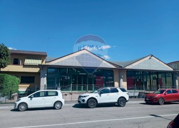 Commercial Premises Via Filippo Antolini, 11
Mazzini, Bologna (neighborhood Mazzini) - photo 4