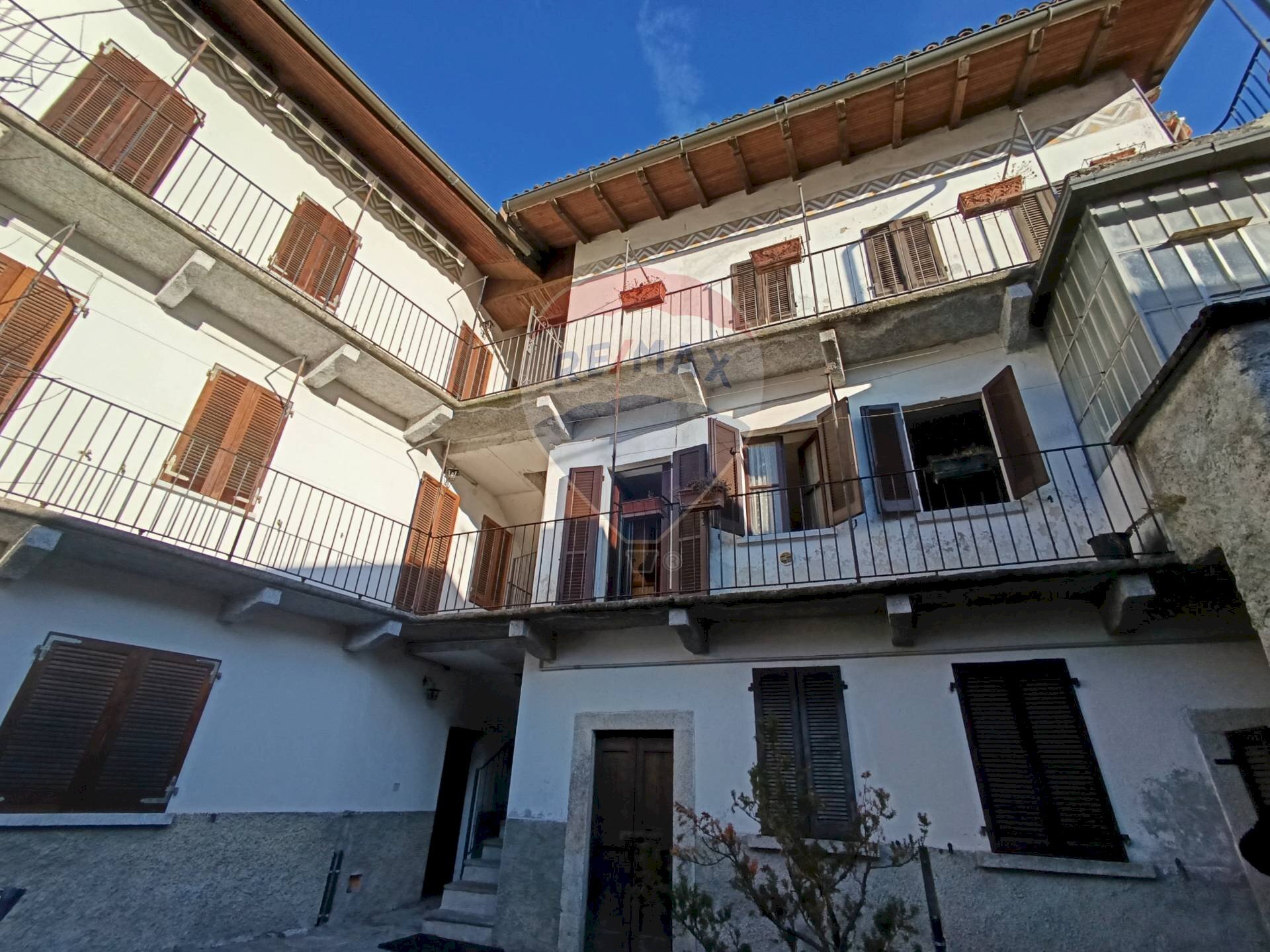 Quadrilocale Via Dante Alighieri, Grandola ed Uniti - foto 1