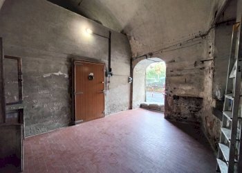 Ingresso - Magazzino via Nizza, 32, Imperia - foto 8