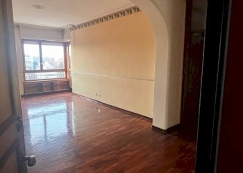 Soggiorno - Quadrilocale via San Giacomo, 52, Alessandria - foto 5