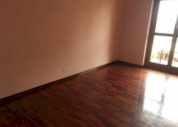 Camera da letto - Quadrilocale via San Giacomo, 52, Alessandria - foto 15