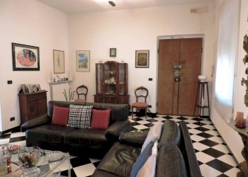 Salone - Attic via San Pier d'Arena, 22, Genova (neighborhood Sampierdarena) - photo 4