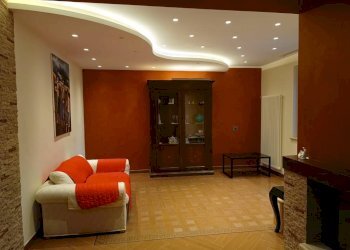 Salone - Quadrilocale via Ginestrelle, San Giorgio del Sannio - foto 13