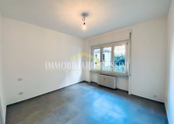 Stanza non arredata - Appartamento via San Pedrino, 18, Varese - foto 14