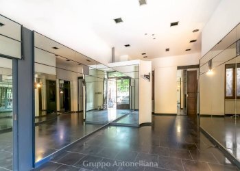 interni - Shop corso Re Umberto, 72, Torino - photo 4