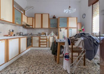 Villa Via Becchi Tognini Est, Ravenna (zona San Zaccaria) - foto 4