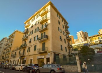 Quadrilocale Via Buffa, Genova (zona Voltri) - foto 1