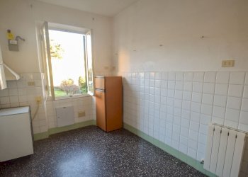 Quadrilocale Via Buffa, Genova (zona Voltri) - foto 14