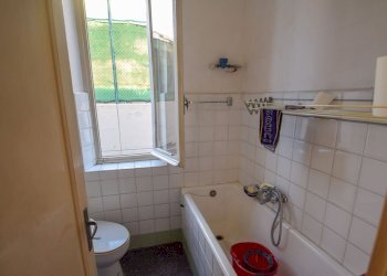 Quadrilocale Via Buffa, Genova (zona Voltri) - foto 16