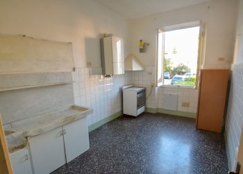 Quadrilocale Via Buffa, Genova (zona Voltri) - foto 22