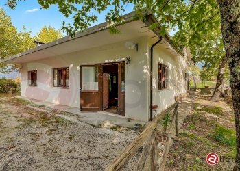 Rustic Via Colle Maggio, Gallinaro - photo 2