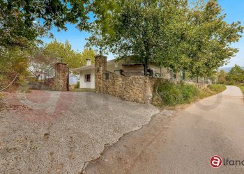 Rustic Via Colle Maggio, Gallinaro - photo 24