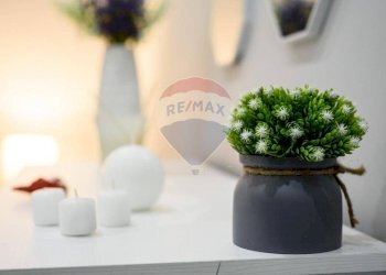 Trilocale Vico Zite Al Lavinaio, Napoli (zona Mercato) - foto 11