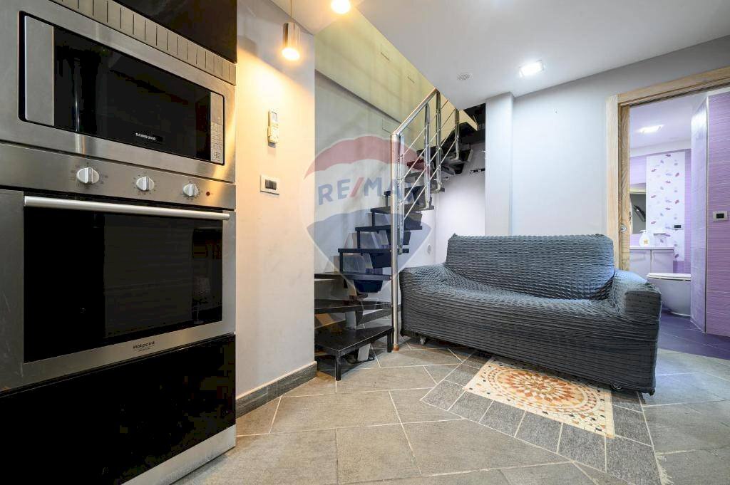 Appartamento Via San Bartolomeo, Napoli (zona Porto) - foto 2