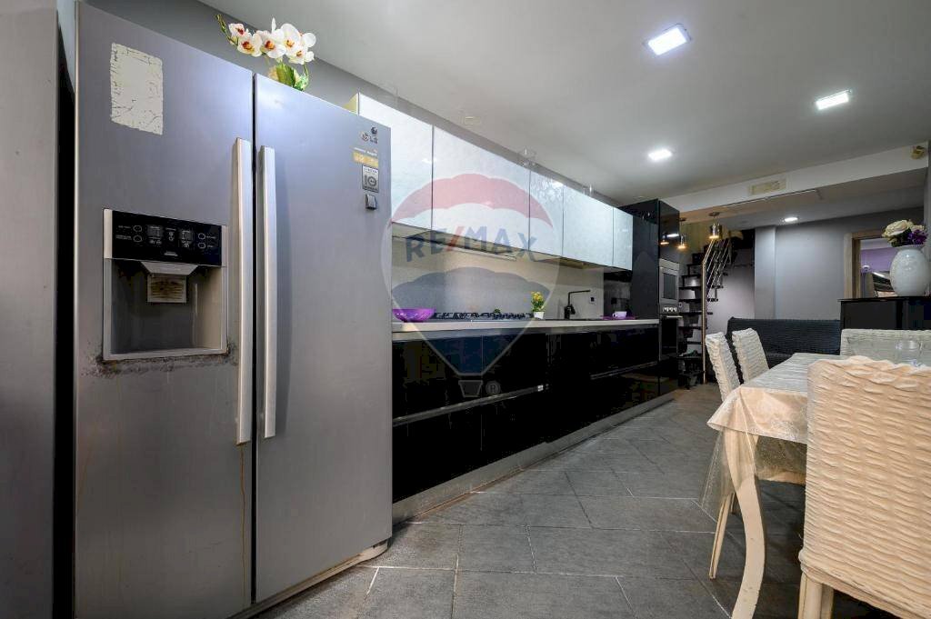 Appartamento Via San Bartolomeo, Napoli (zona Porto) - foto 3