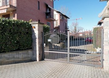 Posto Auto Via Santa Croce, Gassino Torinese - foto 5
