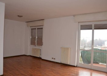 Cucina - Trilocale corso Leonardo da Vinci, 33, Gallarate - foto 6