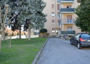 Cortile interno - Trilocale corso Leonardo da Vinci, 33, Gallarate - foto 23