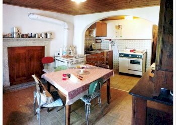 Cucina - Casa indipendente Gurro - foto 4