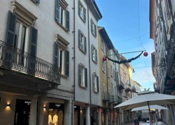 Zona - Bilocale via Giuseppe Ferrari, Varese - foto 1