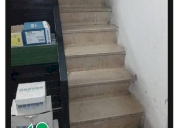 Interno palazzo - Shop via Arcinazzo Romano, 21, Roma - photo 14