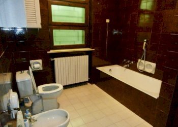 Bagno - Villa Frazione Foglia, 5, Vallanzengo - foto 20