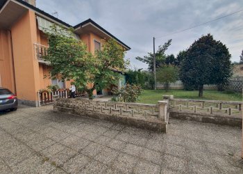 20241001_112206 - Trilocale via Sant'Antonio, 31, Castelnuovo Bocca d'Adda - foto 1