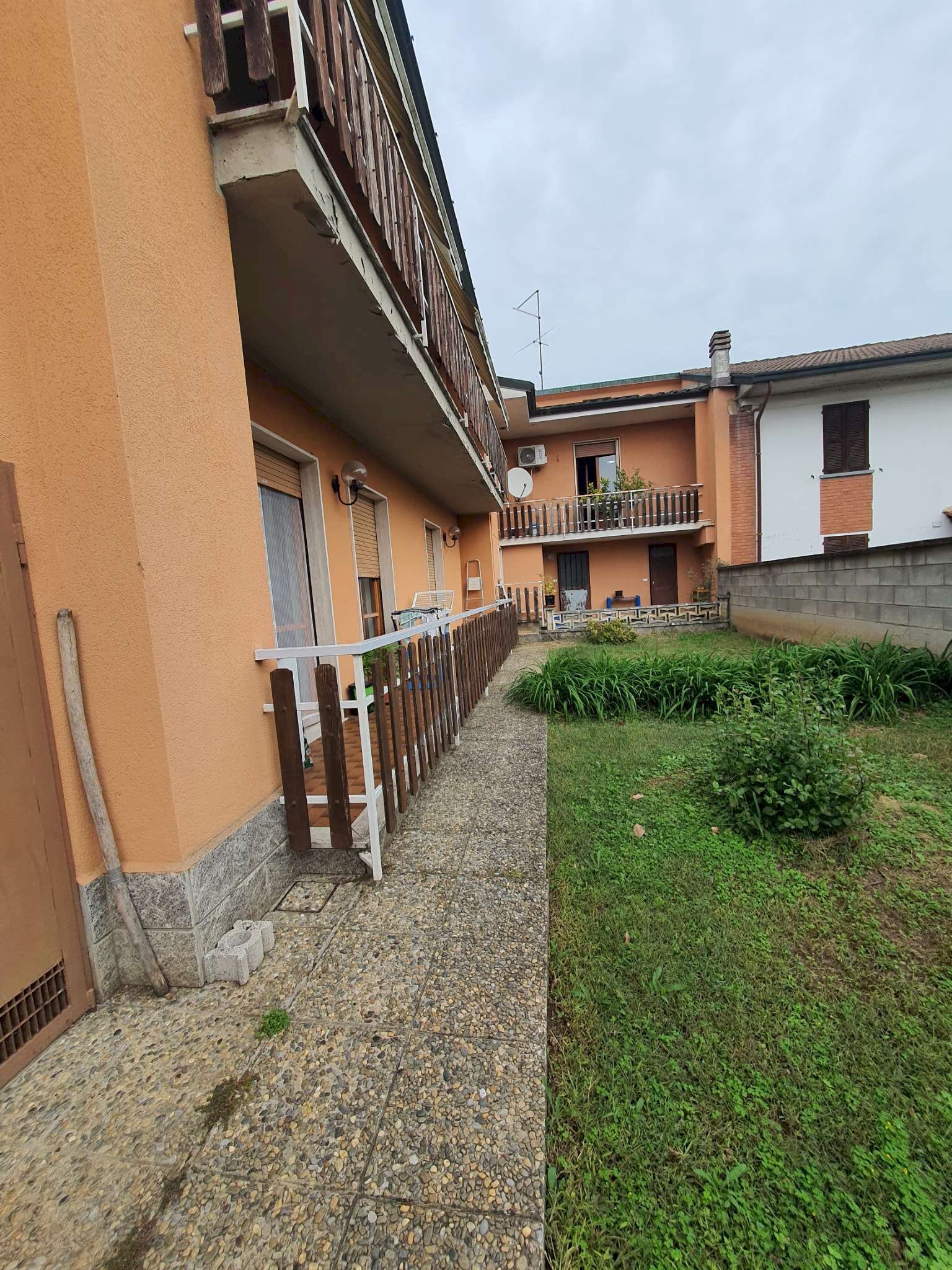 20241001_111922 - Trilocale via Sant'Antonio, Castelnuovo Bocca d'Adda - foto 3