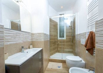 Bagno - Appartamento via Antonio Gramsci, 39, Genova (zona Centro Storico) - foto 16