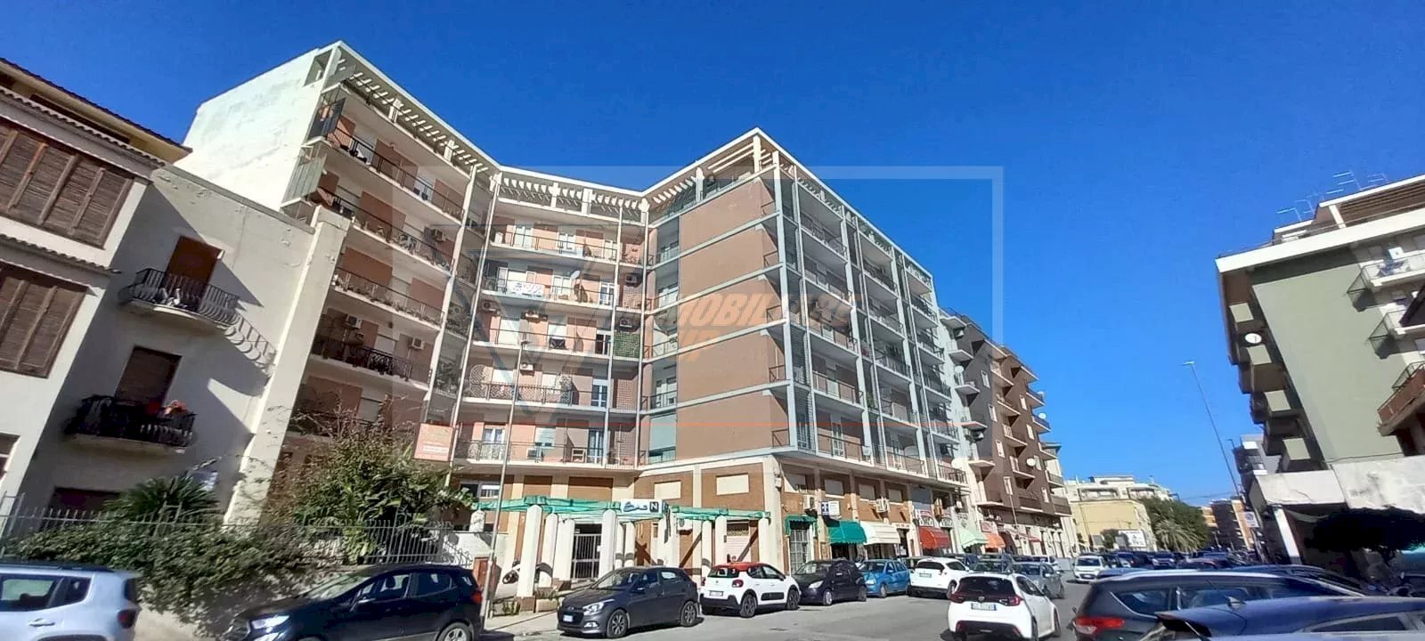 Three-room apartment Viale Tunisi, Siracusa - photo 3