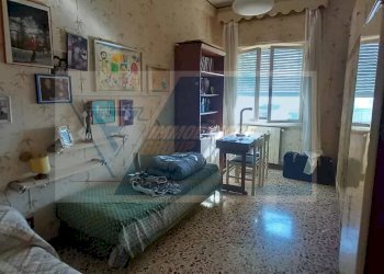 Three-room apartment Viale Tunisi, Siracusa - photo 9