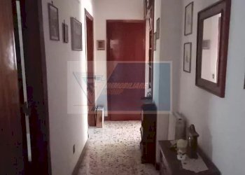 Three-room apartment Viale Tunisi, Siracusa - photo 11