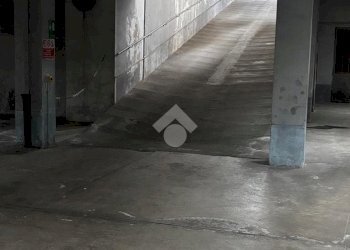 Box Via Bardonecchia, Torino (zona Pozzo Strada) - foto 5