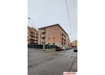Appartamento via Alfonso Lombardi, Bologna (zona Bolognina) - foto 1