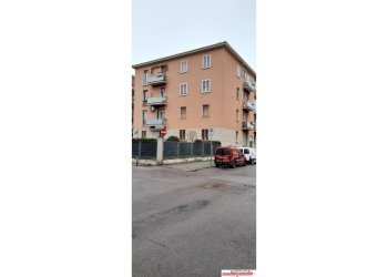 Appartamento via Alfonso Lombardi, Bologna (zona Bolognina) - foto 2