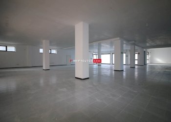 Negozio Via Villa Castelli, Martina Franca - foto 8