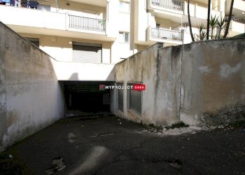 Negozio Via Villa Castelli, Martina Franca - foto 13