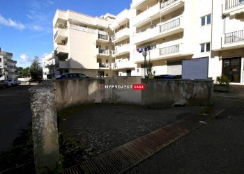 Negozio Via Villa Castelli, Martina Franca - foto 19