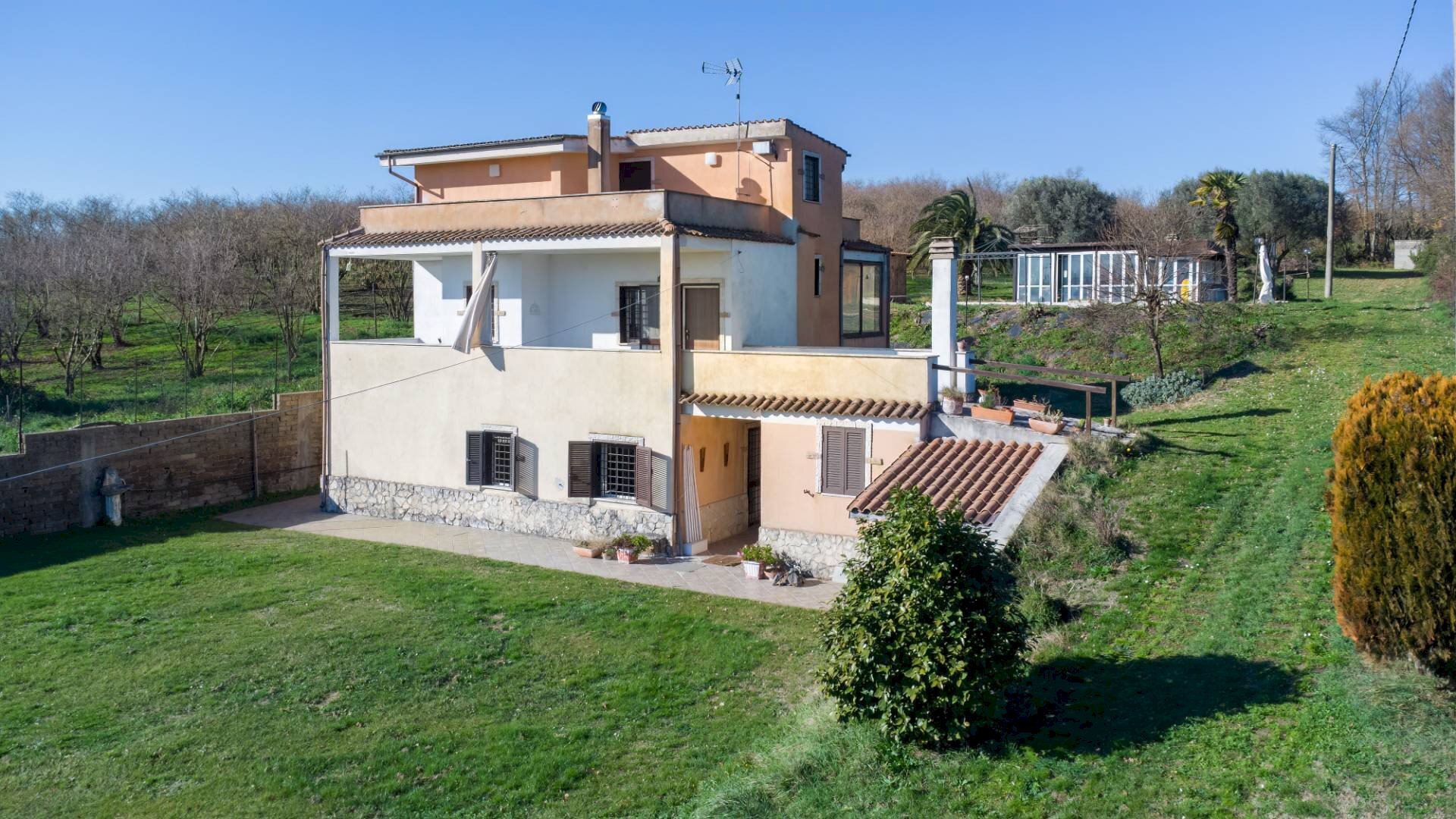 Villa Unifamiliare Strada Provinciale Caprolatta Secondo Tronco, Caprarola - foto 1