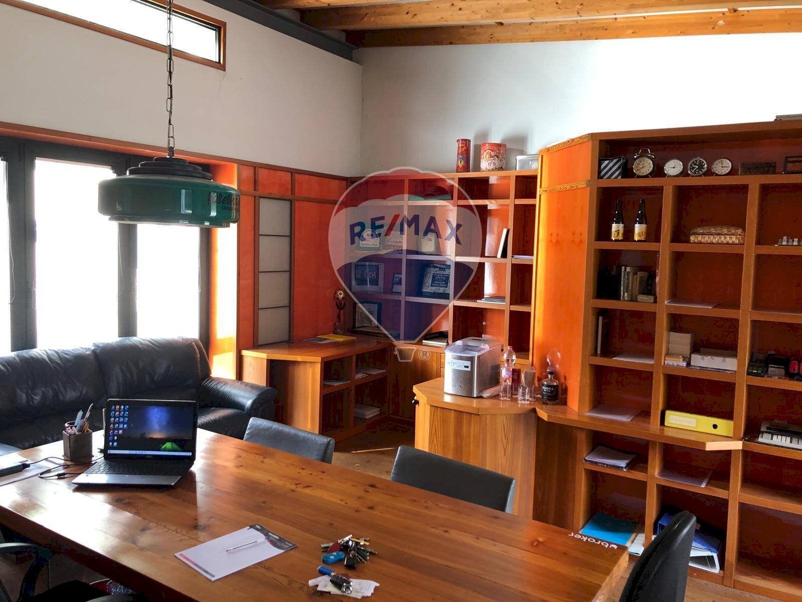 Locale Commerciale Via Streccia, Cosio Valtellino - foto 1