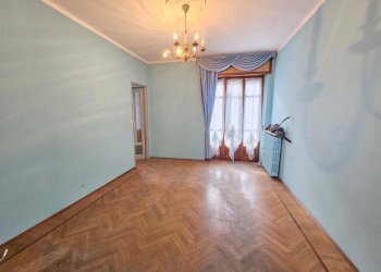 Three-room apartment Vicolo giovanni pietro riva, Chiusa di San Michele - photo 7